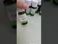 Ansehen: Rihanna Floral Unisex Eau de Parfum Öl 6-8 Stunden Haltbarkeit Präsentation