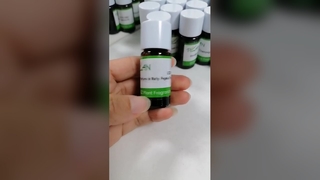 Parfümöl aus blauem Zedernholz für die Herstellung luxuriöser Düfte
