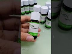 Moments konzentriertes Parfümöl für die Herstellung individueller Düfte