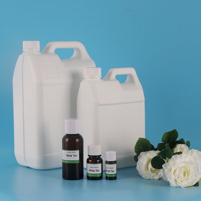 Hellgelbe oder farblose flüssige ätherische Öle für tägliche Aromastoffe